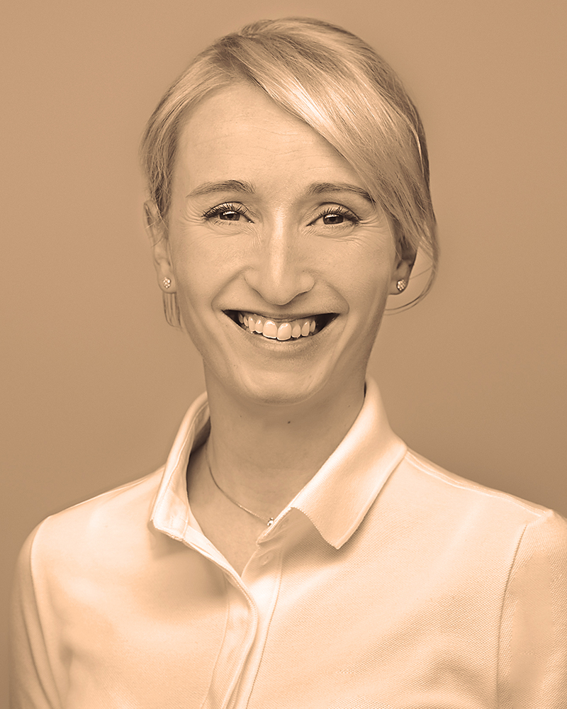 Eva Dommisch
